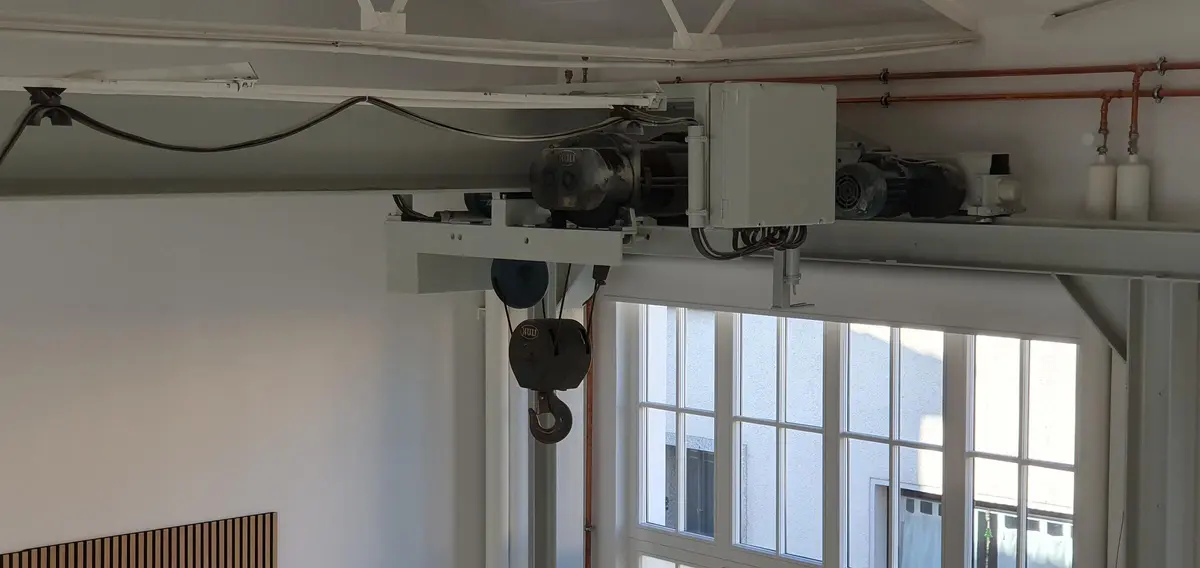 LocationRobot - Film Location Loft LR5328 (photo 16)