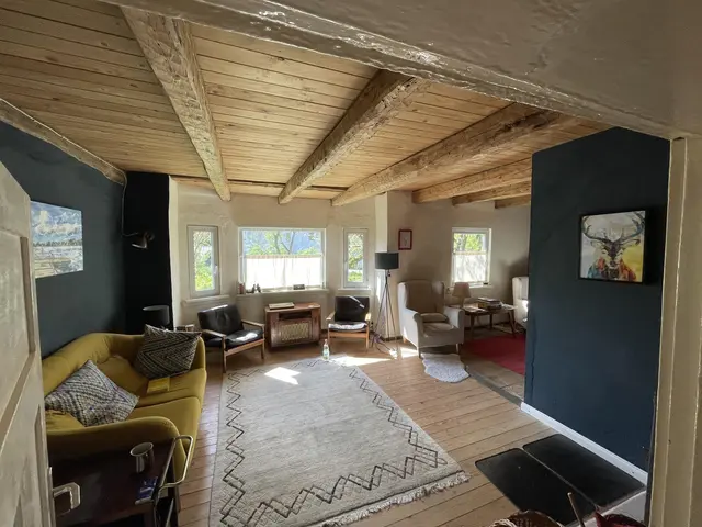 LocationRobot - Film Location Holzhaus LR5395 (photo 1)