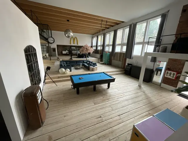 LocationRobot - Film Location Loft LR5400 (photo 24)