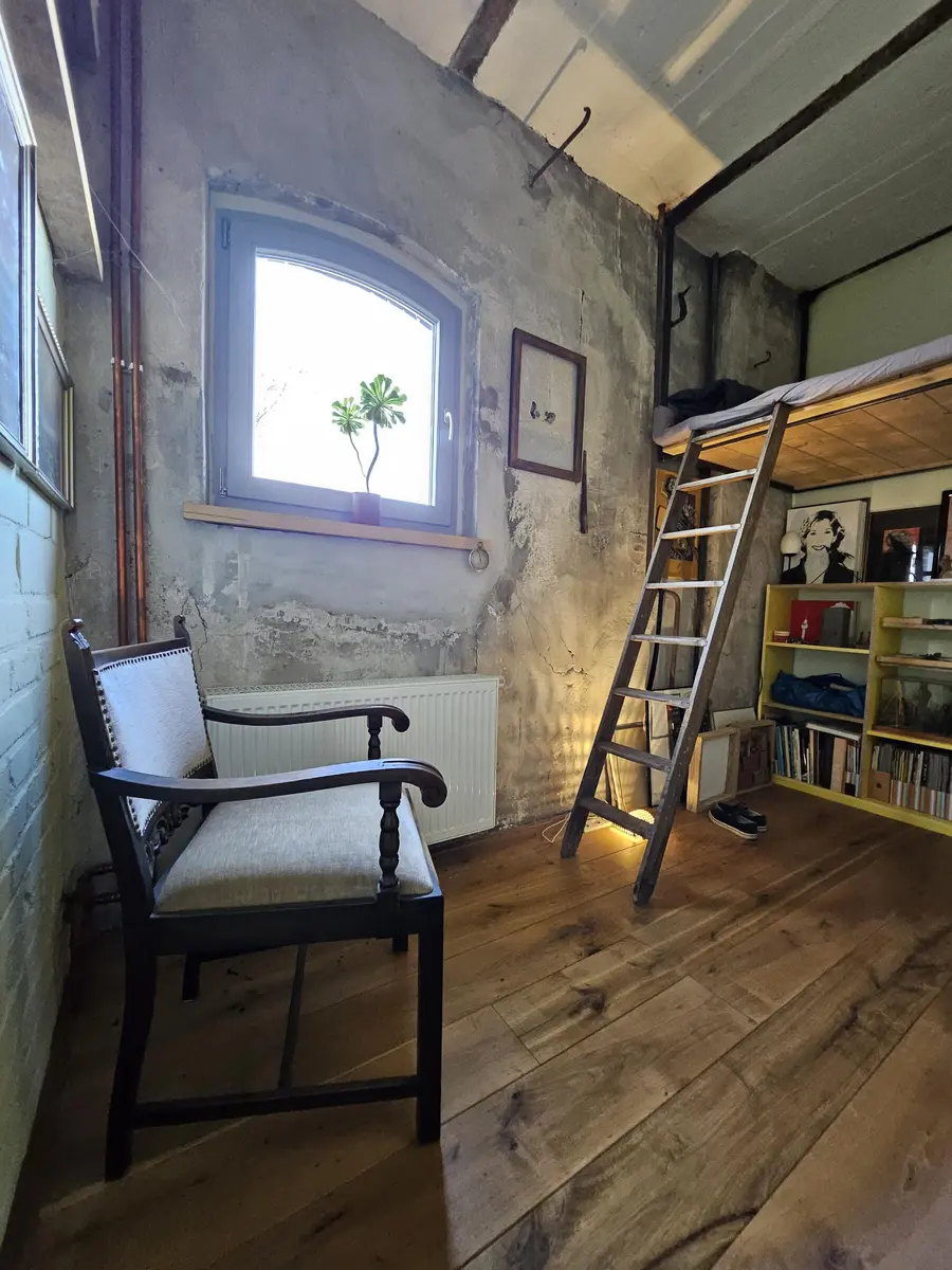 LocationRobot - Film Location Loft LR5408 (photo 11)