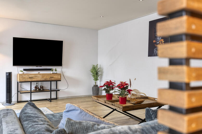 LocationRobot - Film Location Bungalow LR5423 (photo 3)