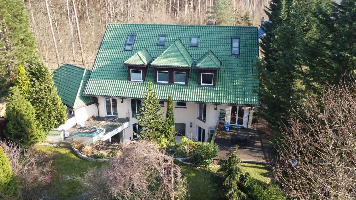 LocationRobot - Film Location Villa LR5487 (photo 2)