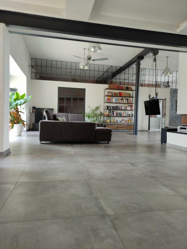 LocationRobot - Film Location Loft LR5491 (photo 3)
