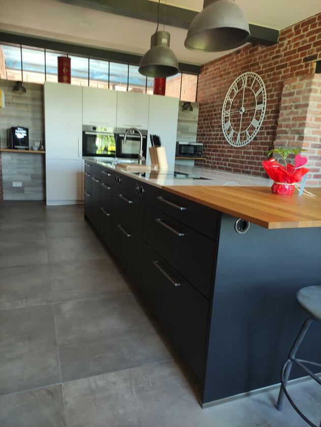 LocationRobot - Film Location Loft LR5491 (photo 7)