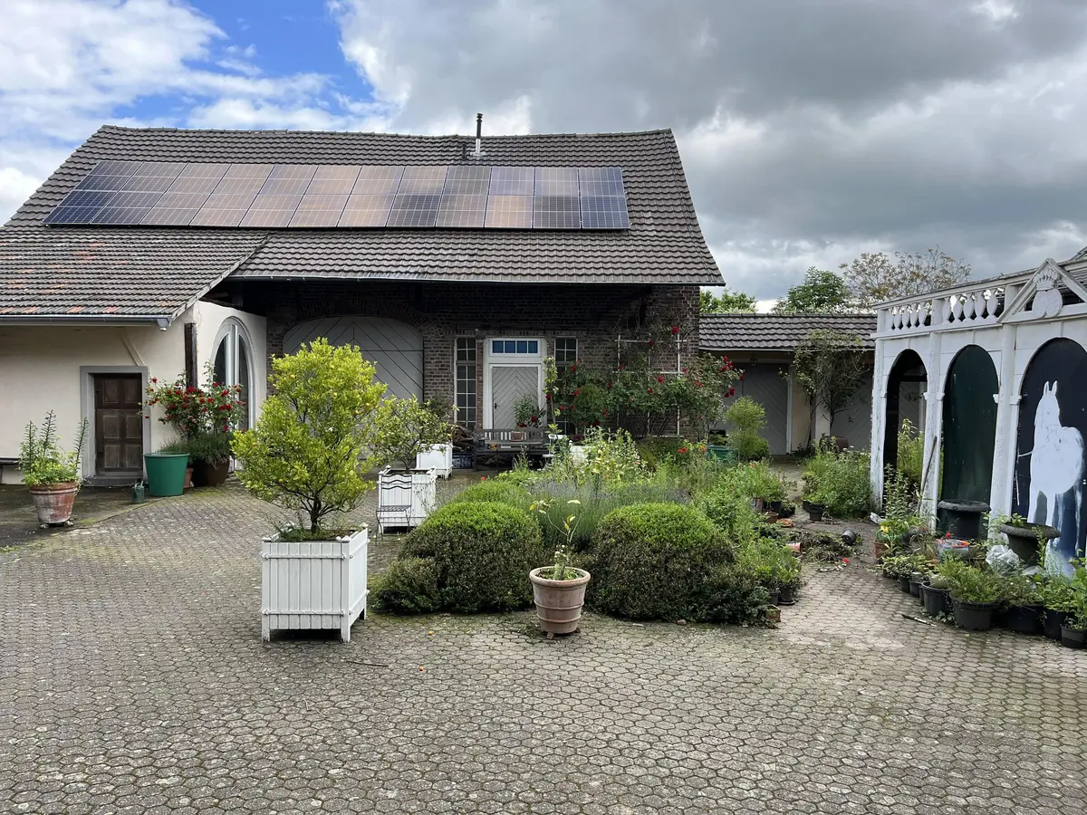 LocationRobot - Film Location Gutshaus LR5524 (photo 3)
