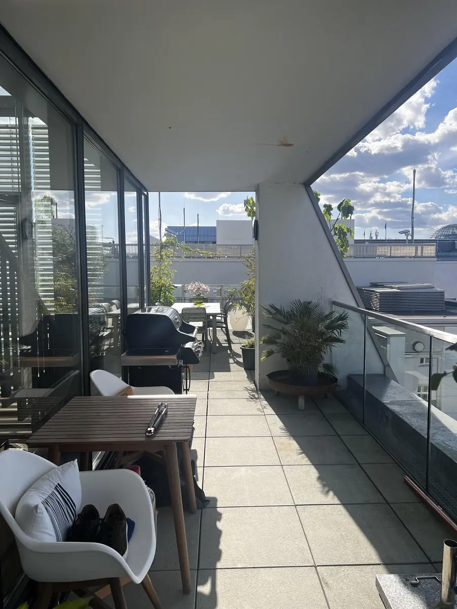 LocationRobot - Film Location Penthouse LR5632 (photo 18)