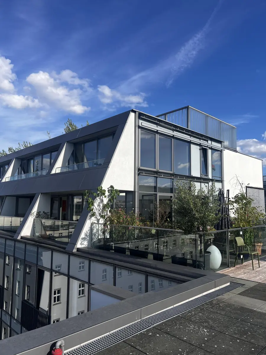 LocationRobot - Film Location Penthouse LR5632 (photo 26)