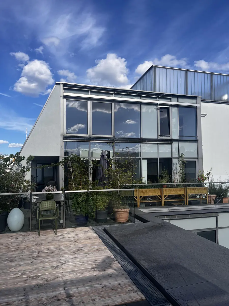 LocationRobot - Film Location Penthouse LR5632 (photo 25)