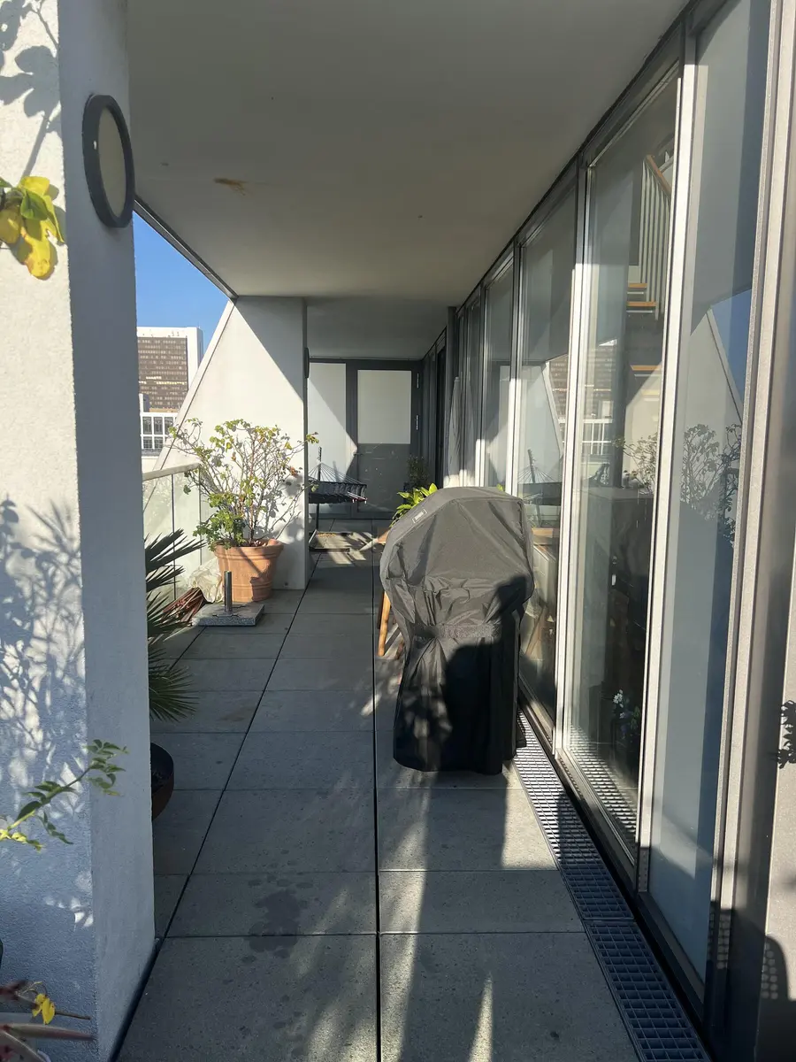 LocationRobot - Film Location Penthouse LR5632 (photo 23)