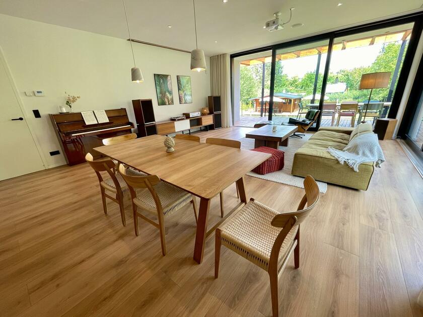 LocationRobot - Film Location Bungalow LR5662 (photo 3)