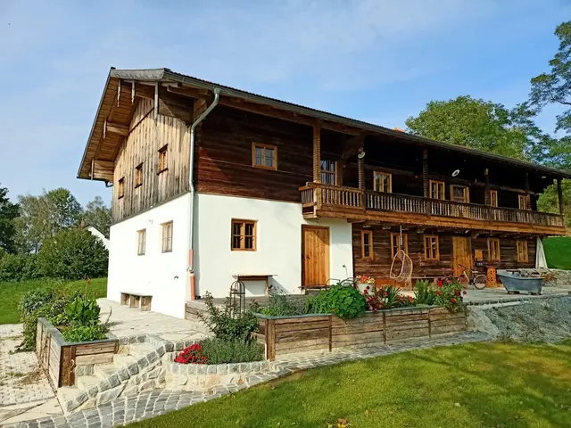 LocationRobot - Film Location Bauernhaus LR5717