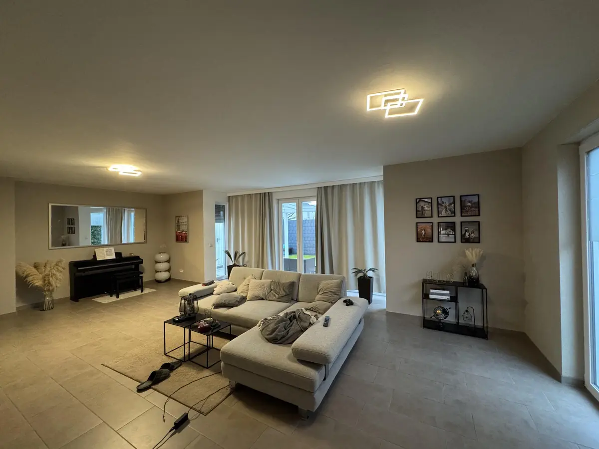 LocationRobot - Film Location Einfamilienhaus LR5797 (photo 2)