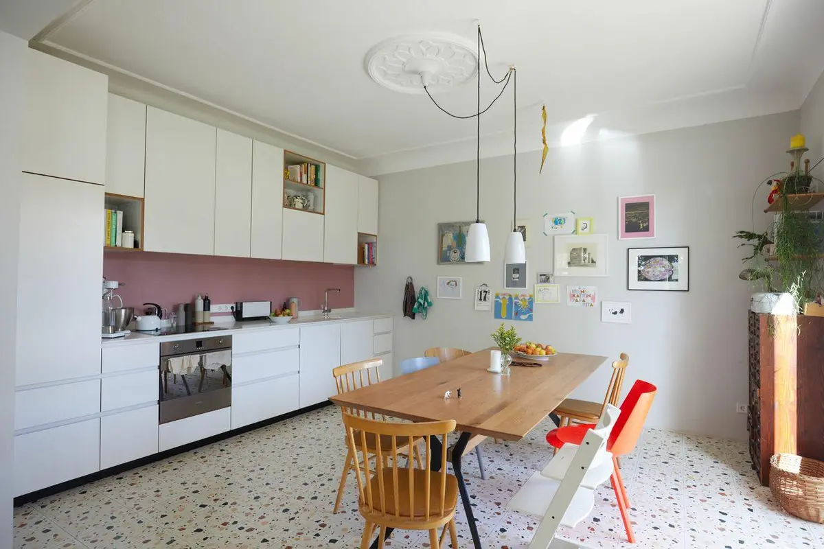 LocationRobot - Film Location Villa LR5822 (photo 1)