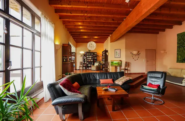 LocationRobot - Film Location Haus LR5831 (photo 3)