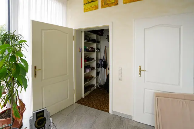 LocationRobot - Film Location Haus LR5831 (photo 13)