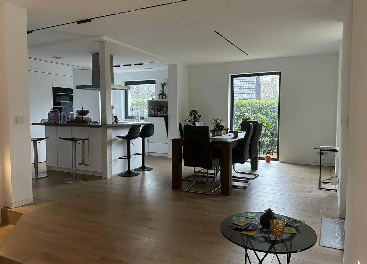 LocationRobot - Film Location Einfamilienhaus LR5932 (photo 1)
