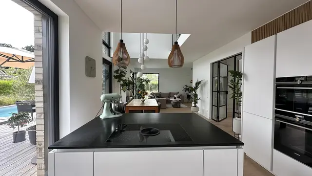 LocationRobot - Film Location Einfamilienhaus LR6070 (photo 3)