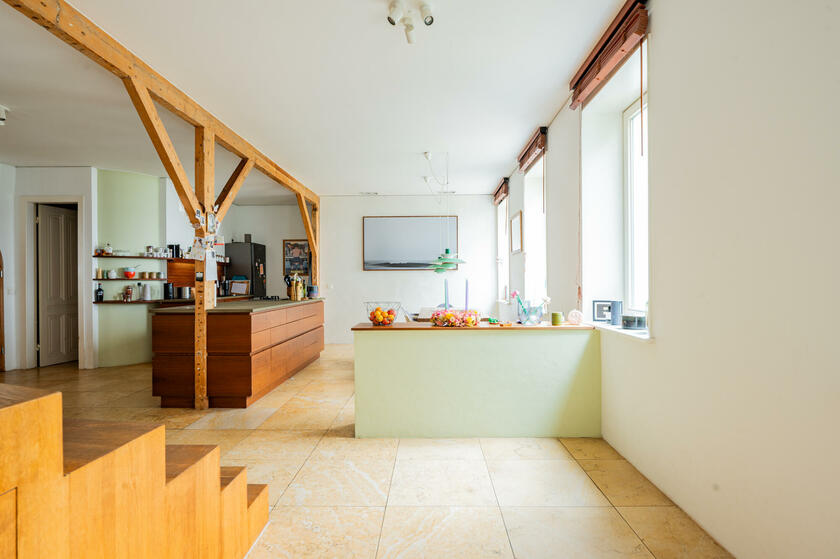 LocationRobot - Film Location Haus LR6094 (photo 2)