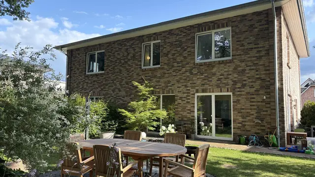 LocationRobot - Film Location Einfamilienhaus LR6099