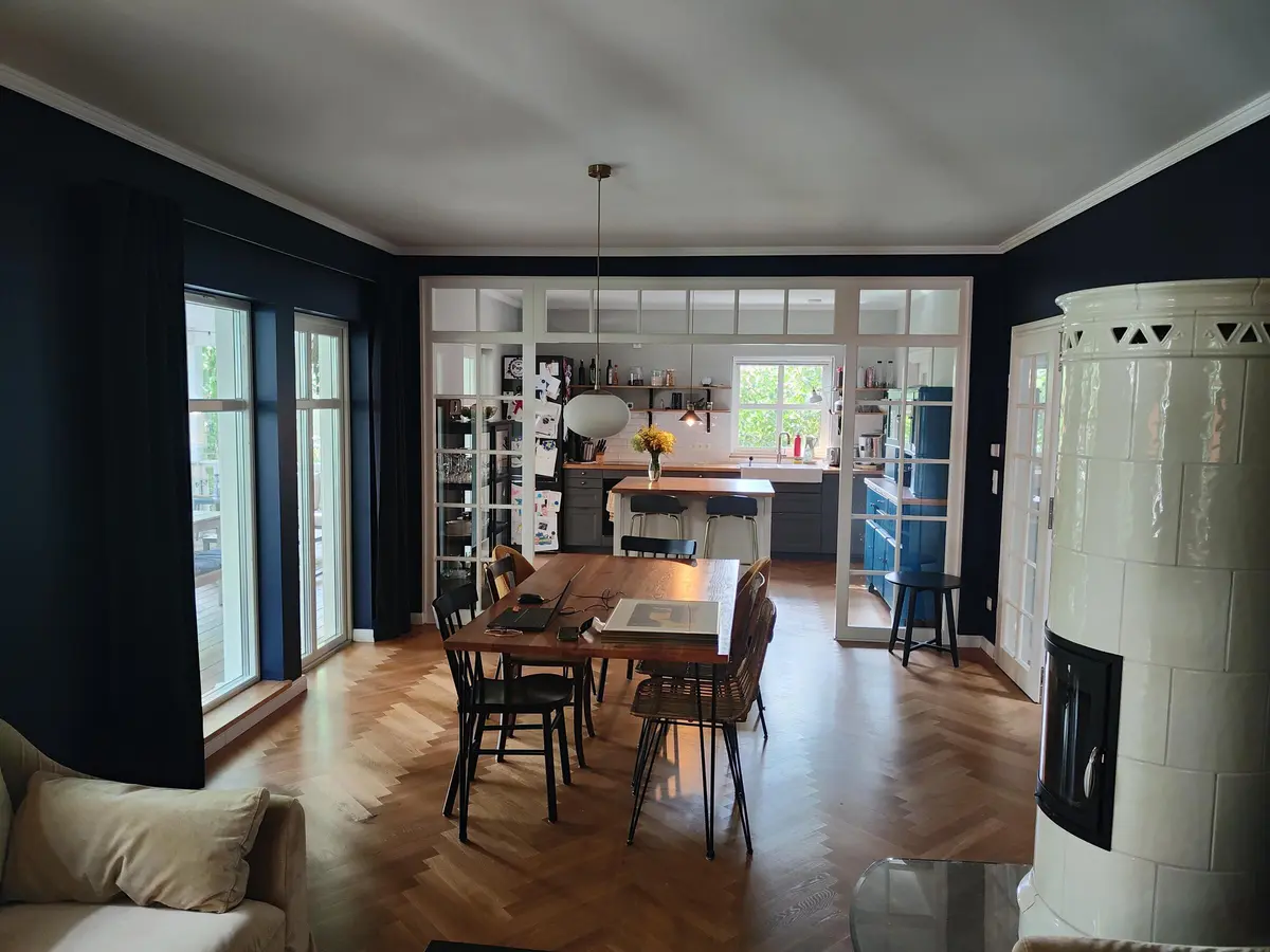 LocationRobot - Film Location Holzhaus LR6132 (photo 1)