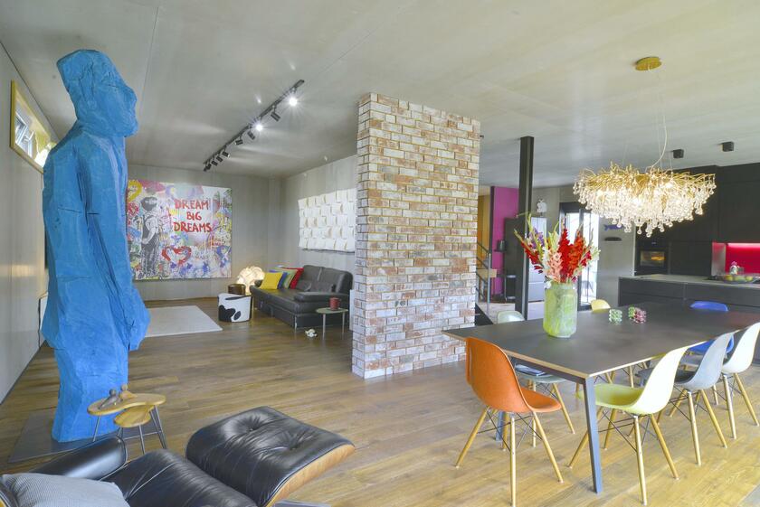 LocationRobot - Film Location Haus LR6179 (photo 1)