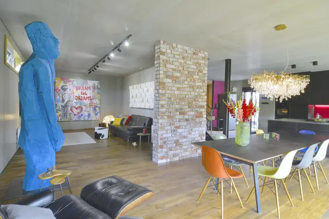 LocationRobot - Film Location Haus LR6179 (photo 1)