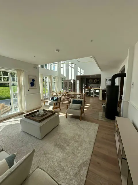 LocationRobot - Film Location Holzhaus LR6226 (photo 2)