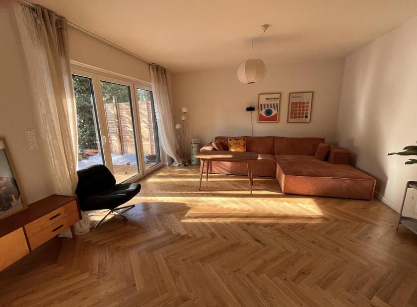 LocationRobot - Film Location Einfamilienhaus LR6258 (photo 1)