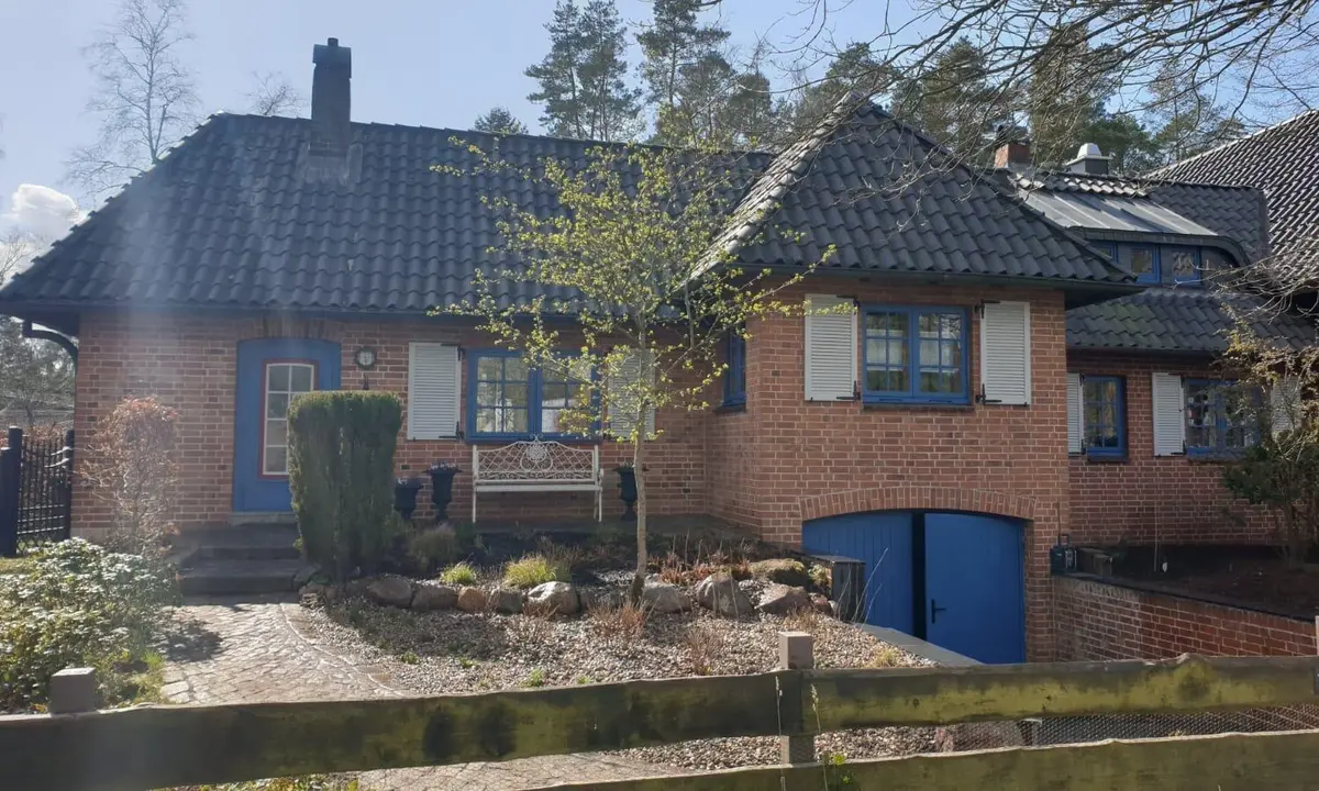 LocationRobot - Film Location Haus LR6287 (photo 1)