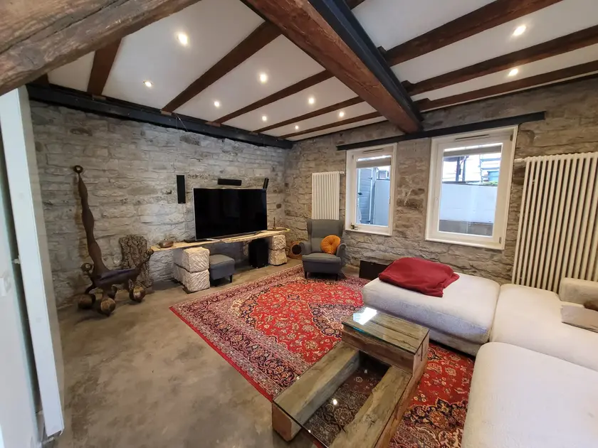 LocationRobot - Film Location Haus LR6351 (photo 1)