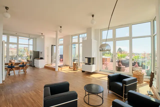 LocationRobot - Film Location Penthouse LR6482