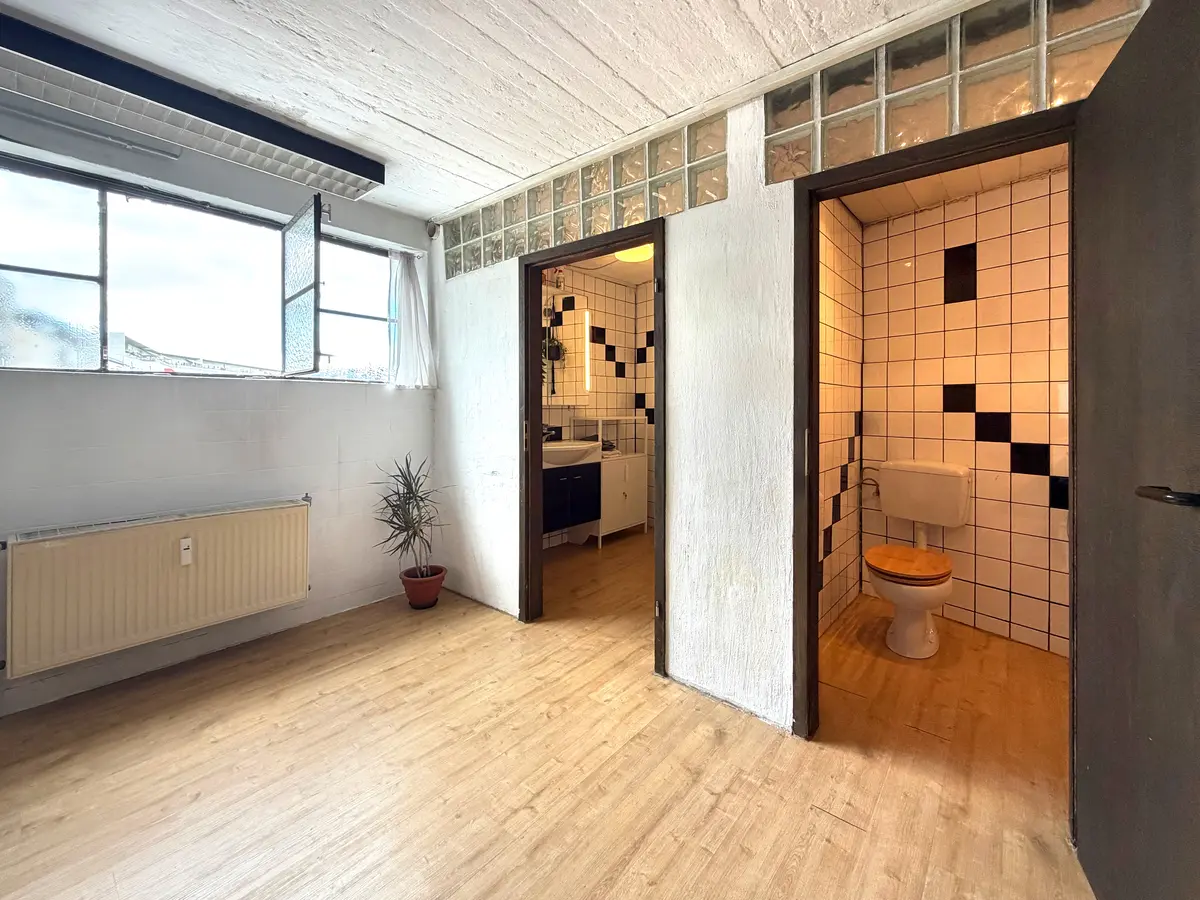 LocationRobot - Film Location Loft LR6521 (photo 23)