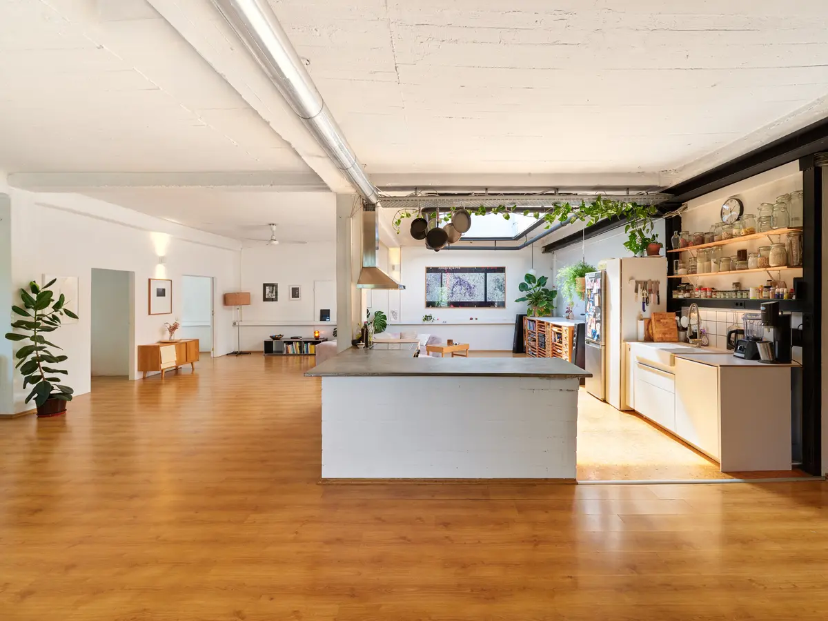 LocationRobot - Film Location Loft LR6521 (photo 19)