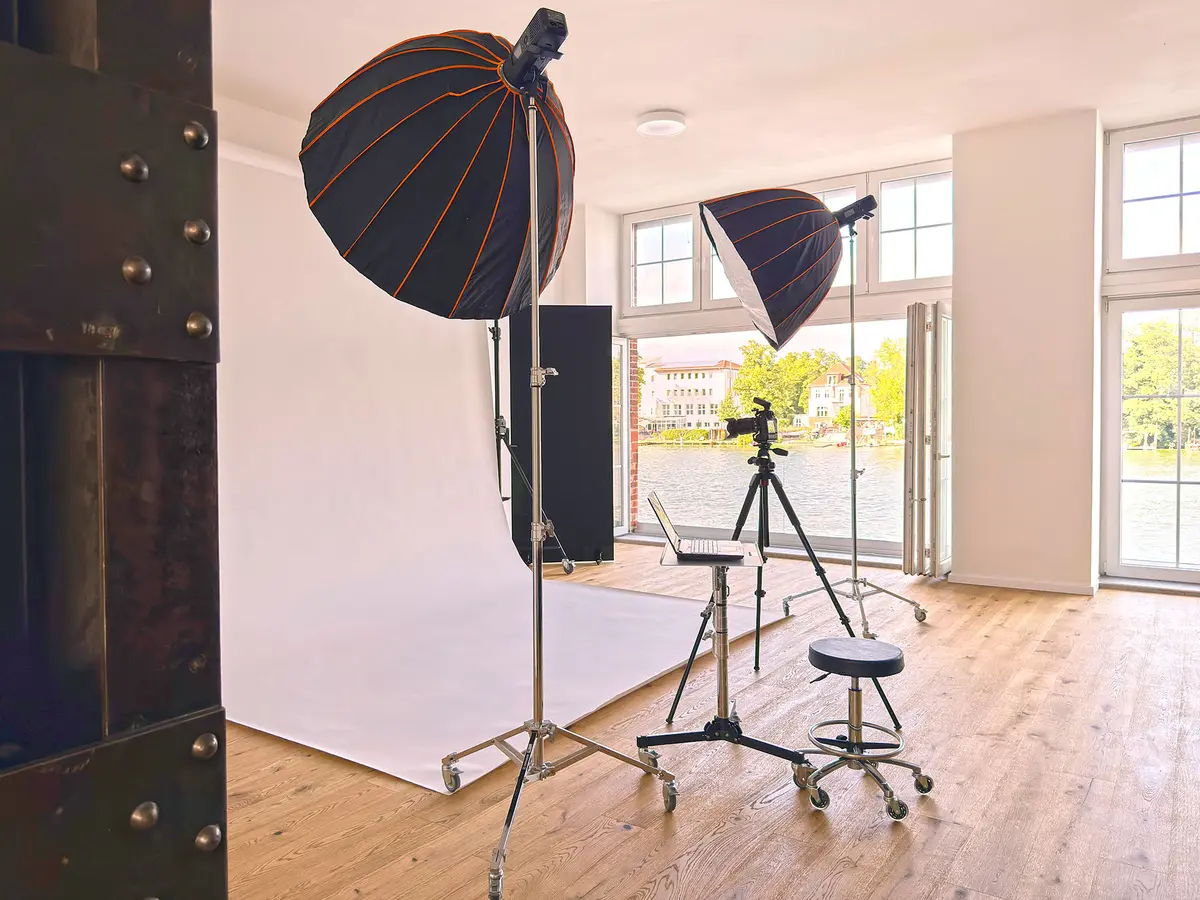 LocationRobot - Film Location Loft LR6526 (photo 40)