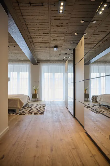 LocationRobot - Film Location Loft LR6526 (photo 38)