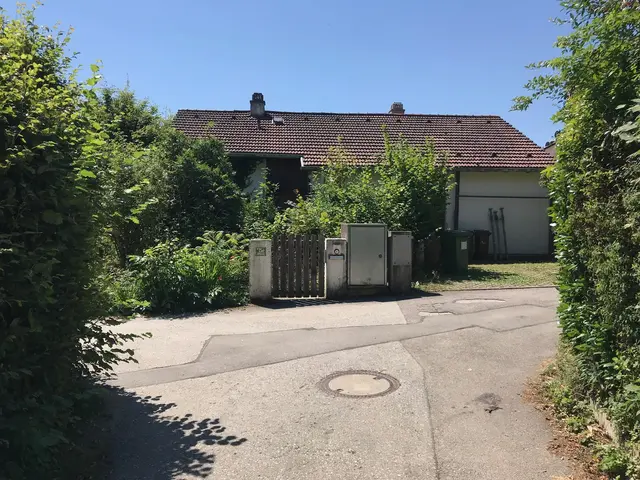 LocationRobot - Film Location Haus LR3398