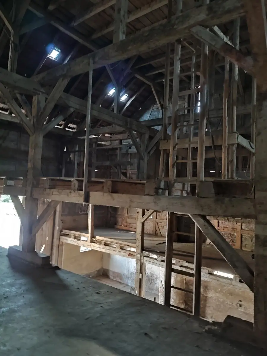 LocationRobot - Film Location Leerstand LR4300 (photo 2)