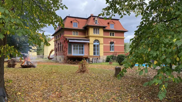 LocationRobot - Film Location Villa LR5439