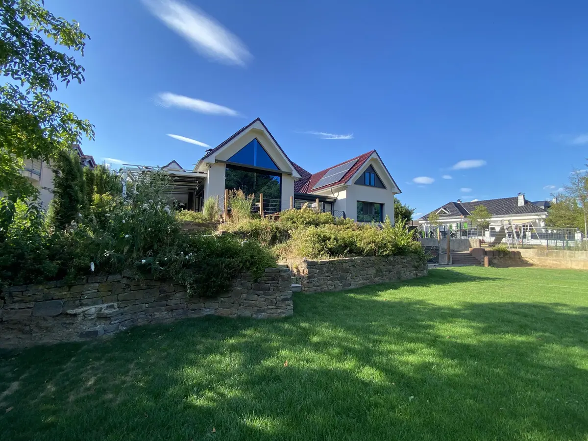 LocationRobot - Film Location Villa LR5545 (photo 2)