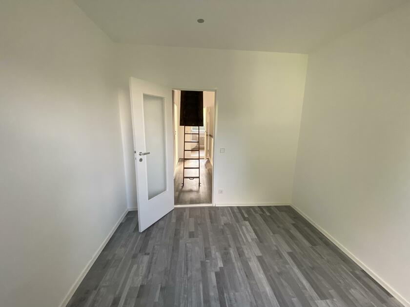 LocationRobot - Film Location Haus LR5550 (photo 2)