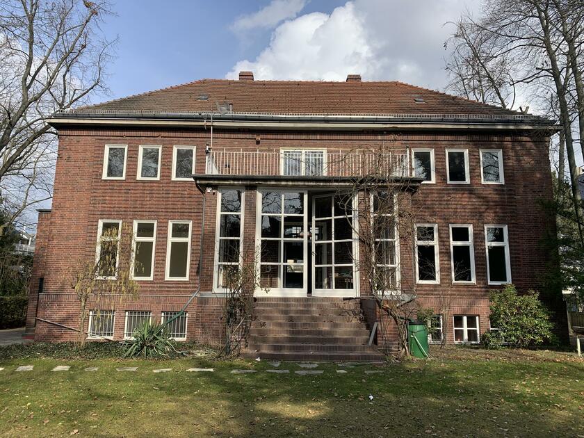 LocationRobot - Film Location Villa LR5993 (photo 1)