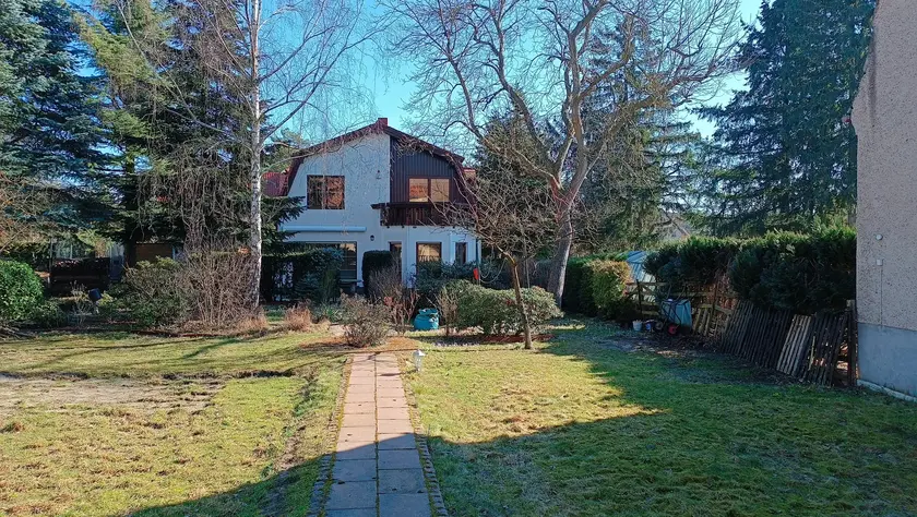 LocationRobot - Film Location Haus LR6346 (photo 1)