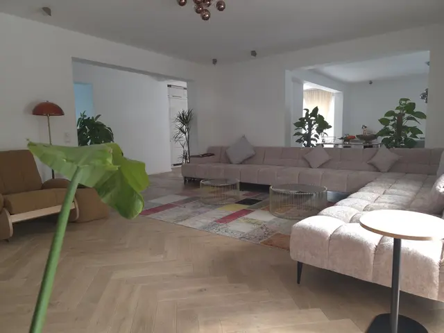 LocationRobot - Film Location Haus LR6557 (photo 3)